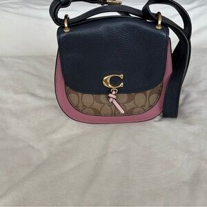 COACH Remi Saddle Bag In Colorblock Pink Navy Pebble Leather Signature Canvas